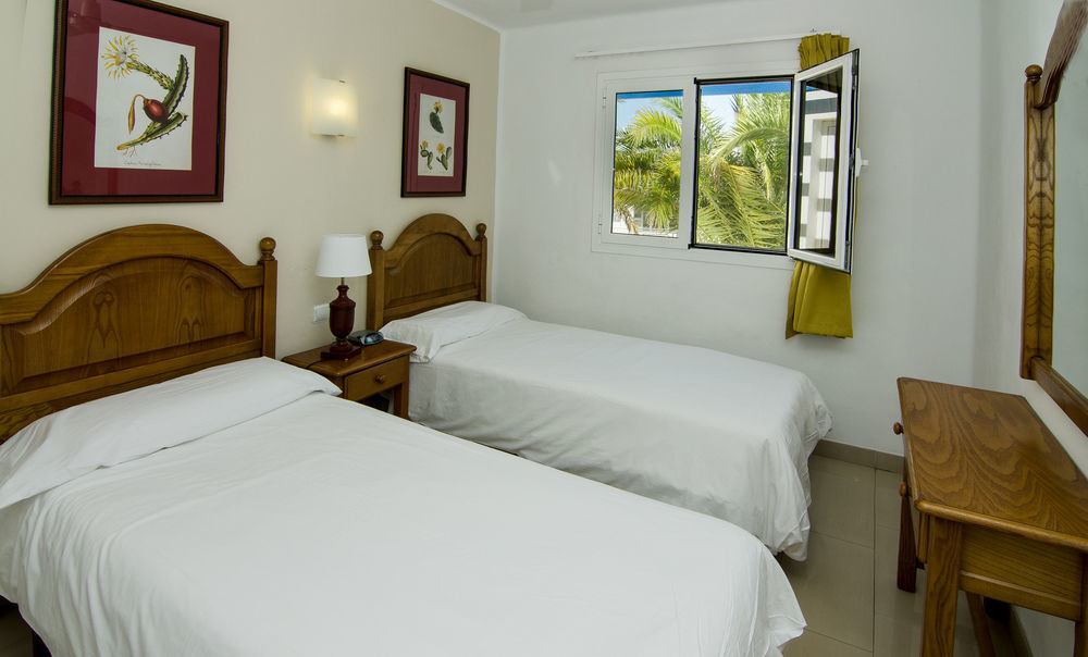 Apartamentos Parque Tropical En Lanzarote Puerto del Carmen  Exterior foto